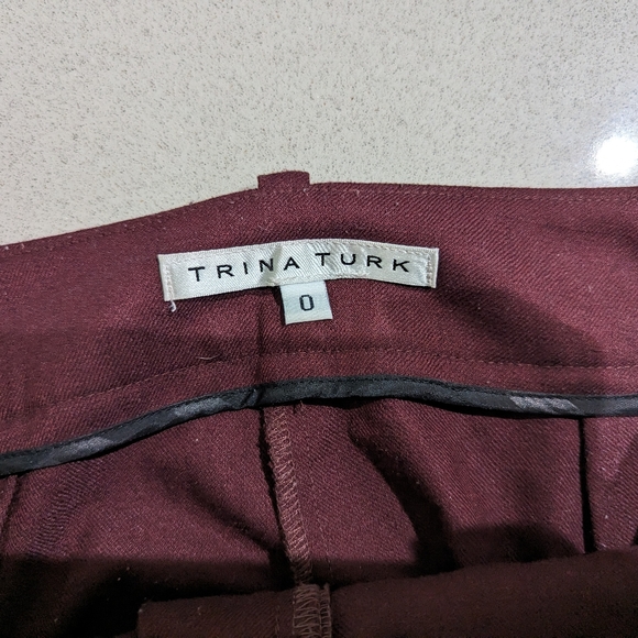 Mid rise wide leg merlot pants - Picture 3 of 3